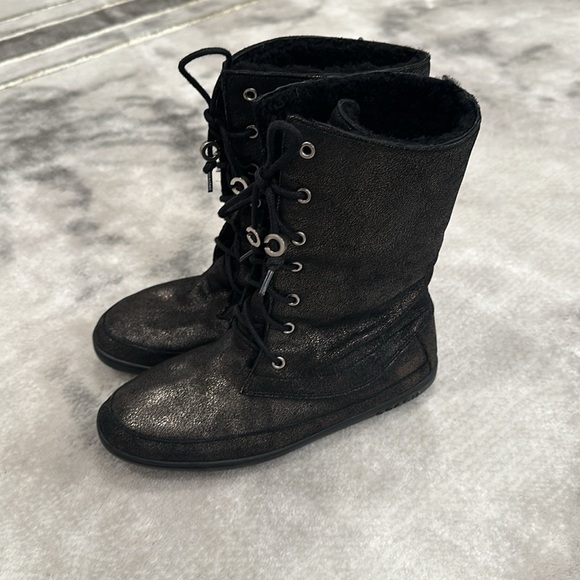 Coach leather wool winter boots - Picture 2 of 2